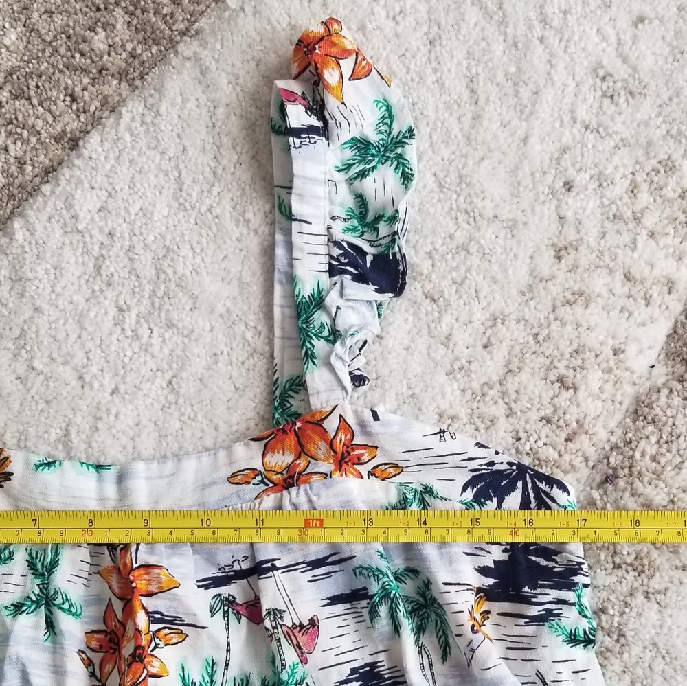 Nwt beach print ruffle spaghetti strap top Women's - Picture 4 of 7